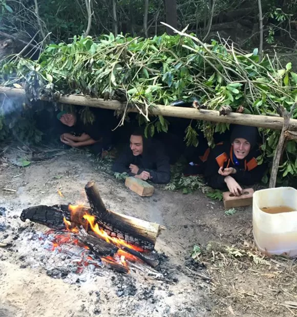 Bushcraft Shelter